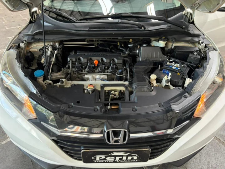 HR-V LX