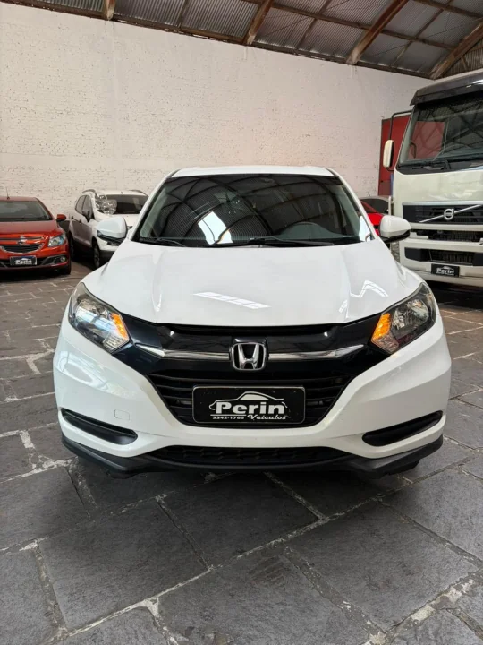 HR-V LX