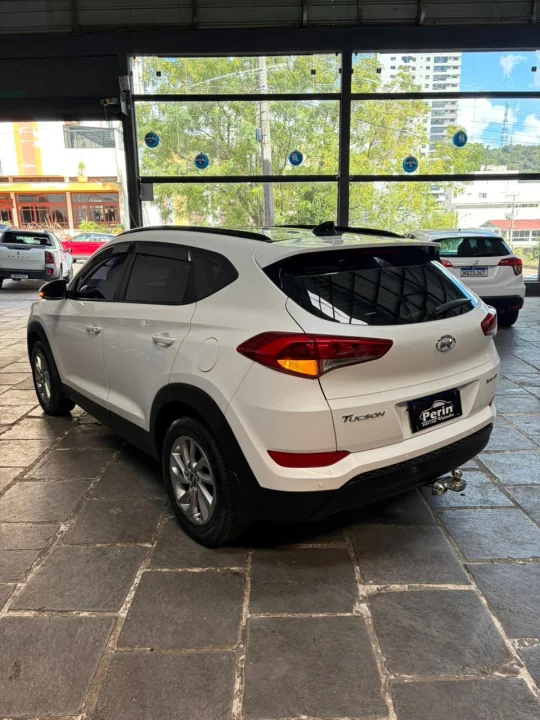 TUCSON GLS TURBO