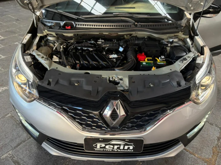 CAPTUR INTENSE 1.6 AUTOMÁTICA