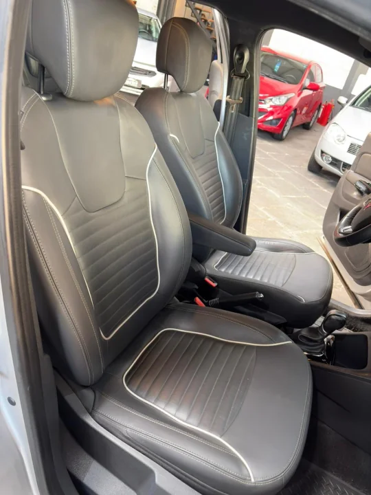 CAPTUR INTENSE 1.6 AUTOMÁTICA