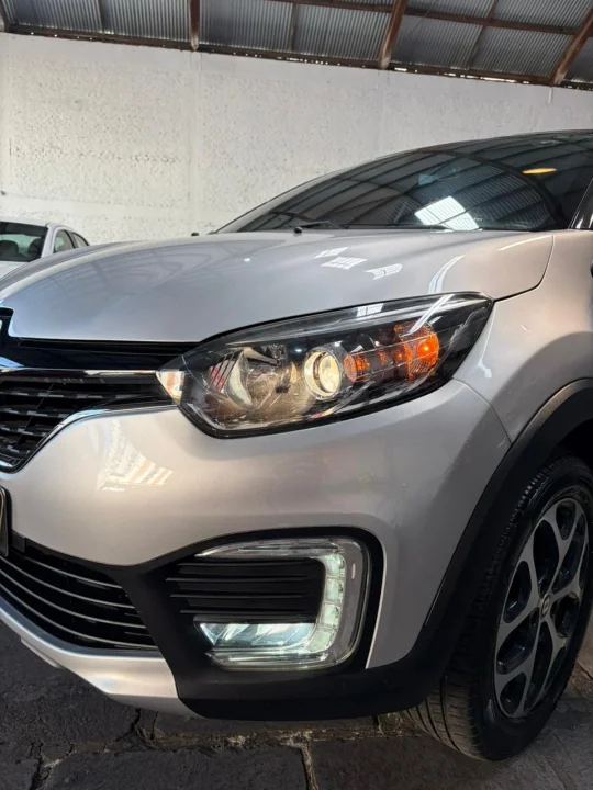CAPTUR INTENSE 1.6 AUTOMÁTICA