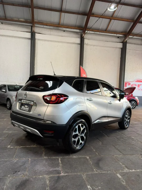 CAPTUR INTENSE 1.6 AUTOMÁTICA