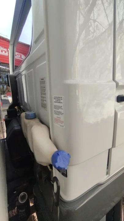 8-150 E Plus Cummins Baú