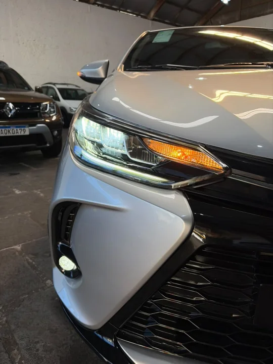 YARIS XLS 1.5 TETO SOLAR