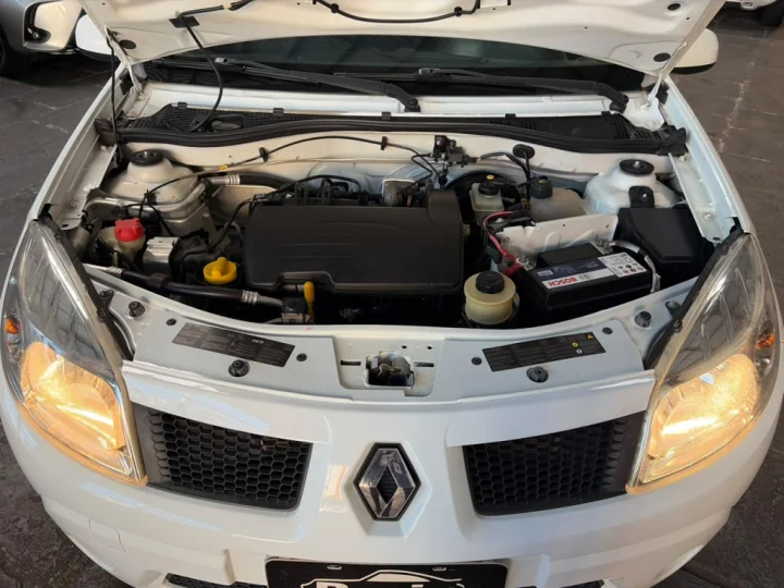 SANDERO 1.0 COMPLETO