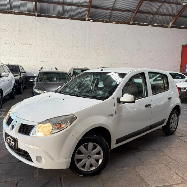 SANDERO 1.0 COMPLETO