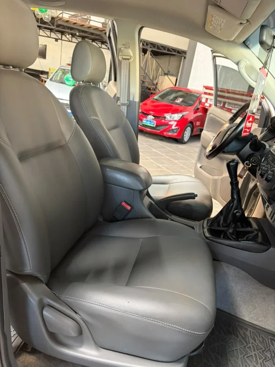 HILUX CD SR 4X4