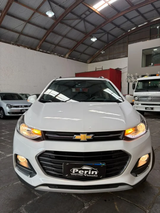 TRACKER PREMIER 1.4 TURBO + TETO SOLAR