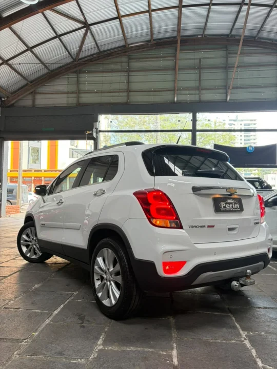 TRACKER PREMIER 1.4 TURBO + TETO SOLAR